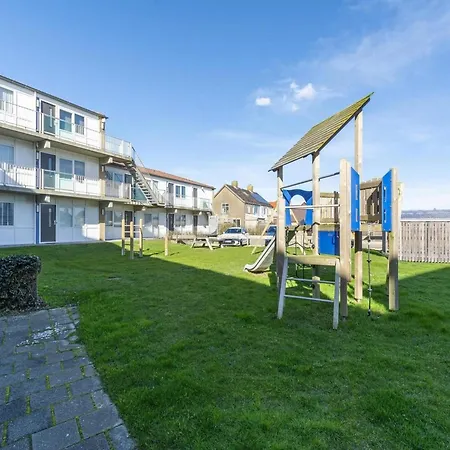Apartment Lovely For 4 People *