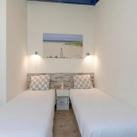 Lovely For 4 People Apartment